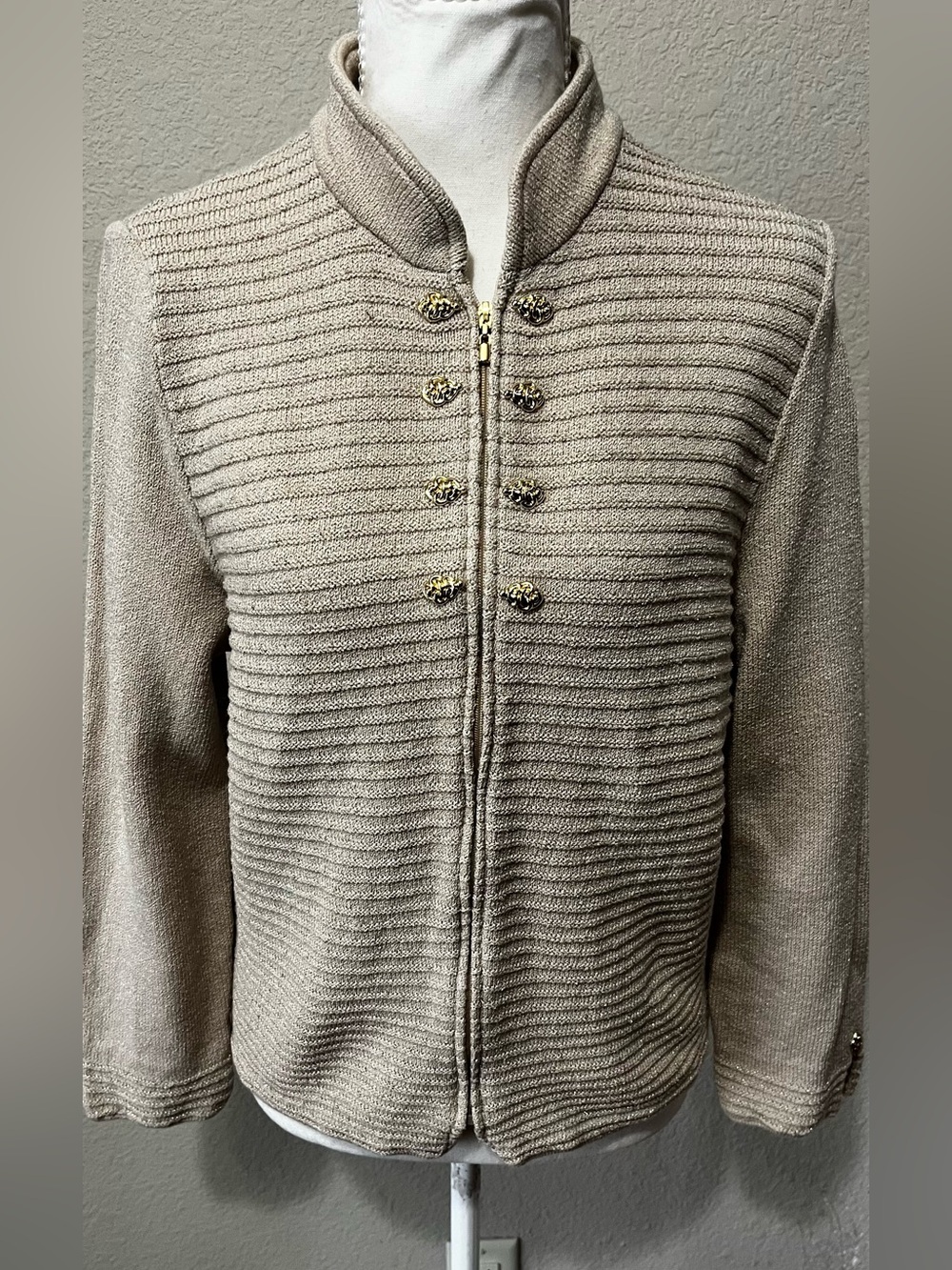 St. John Collection Vintage Knit Zip Jacket Gold Frog Accents Tan Sz 12